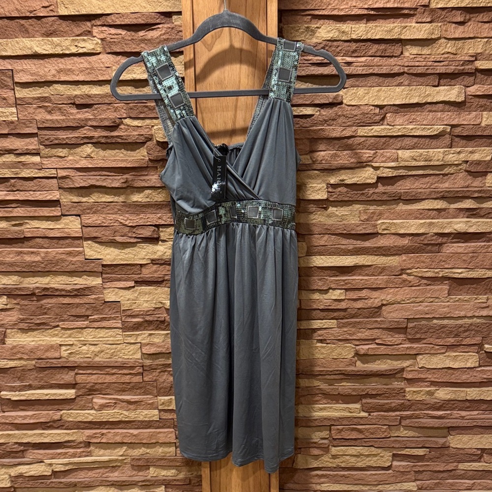 BNWT MANER Elegant Gray Sleeveless Dress